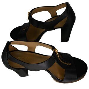 Super Cute Michael Kors Platform Sandals "Becker T Strap" Black Size 8